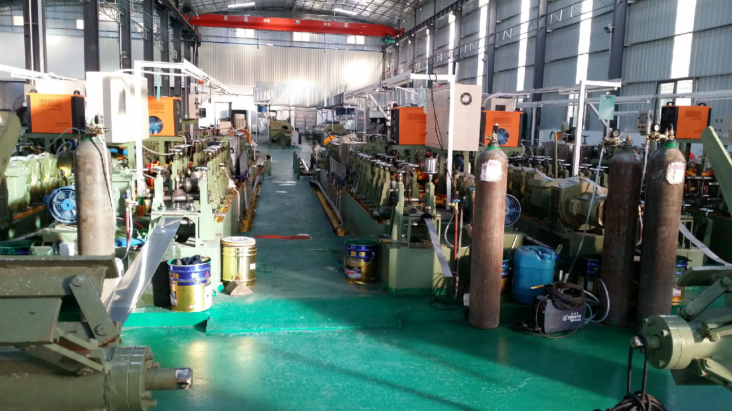 广东香蕉视频久久管业品牌91香蕉网站下载管生产工厂车间实拍图3