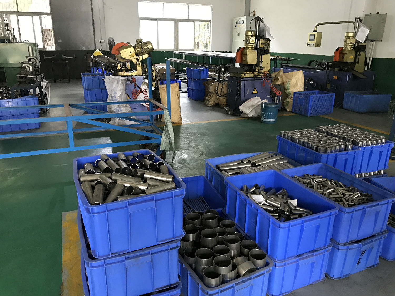 广东香蕉视频久久管业品牌香蕉视频APP在线生产车间4